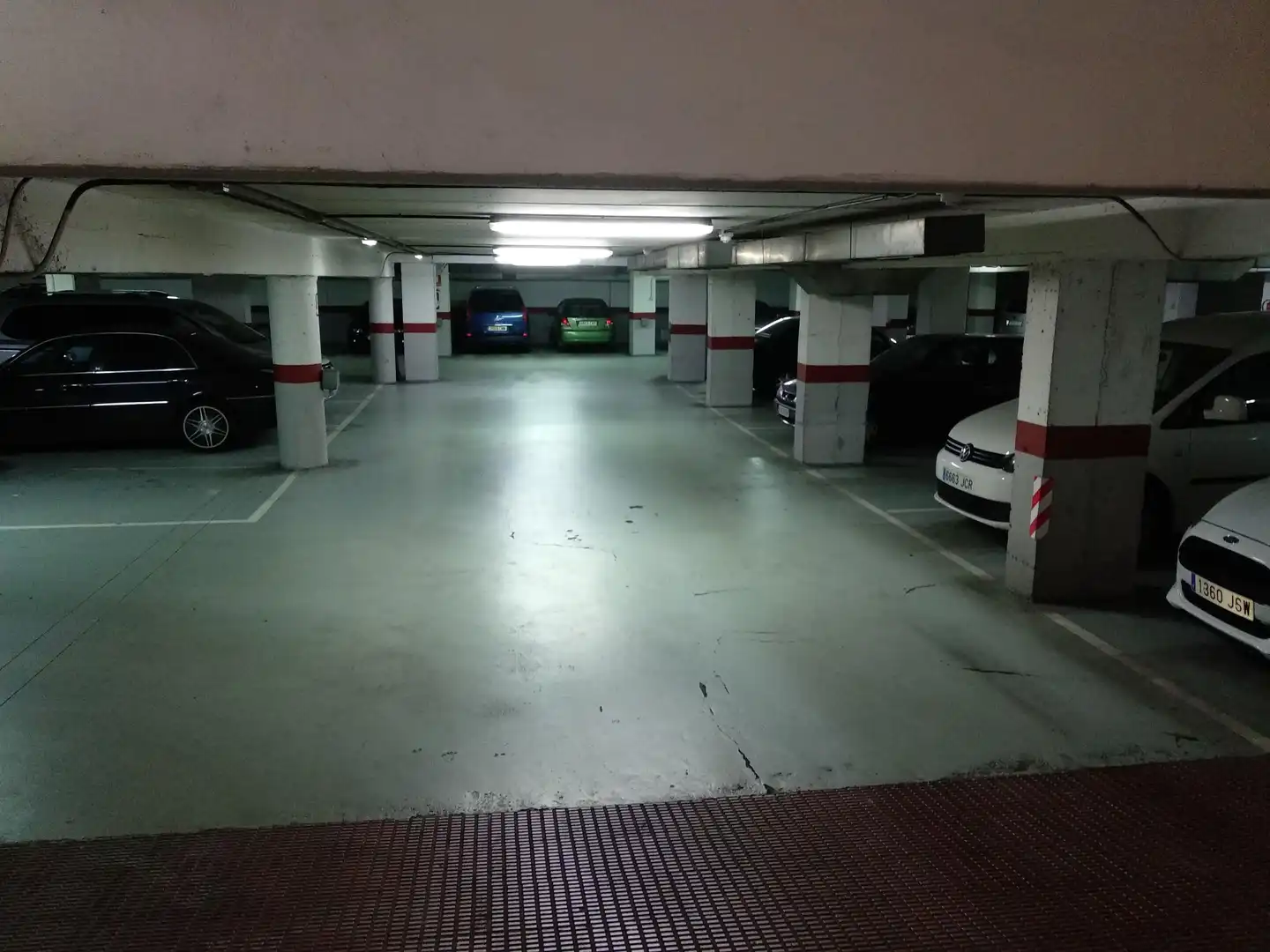 Garage for rent in N/A, -1, Centro