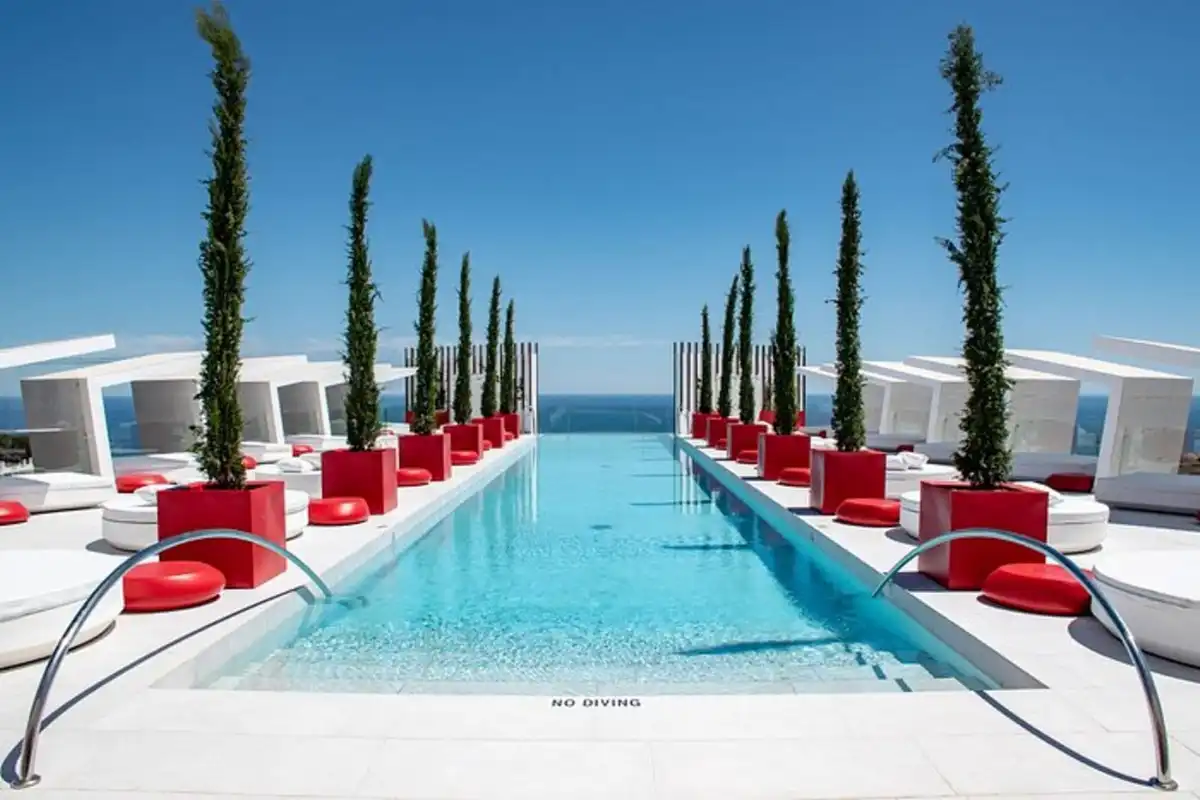 Piscina de Planta baja en venta en Fuengirola con Aire acondicionado, Calefacción y Terraza