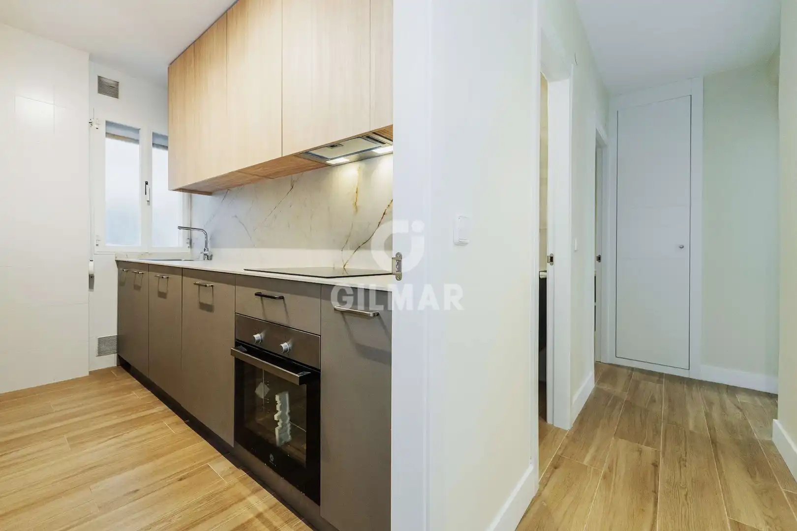 Cocina de Piso en venta en Madrid con Calefacción