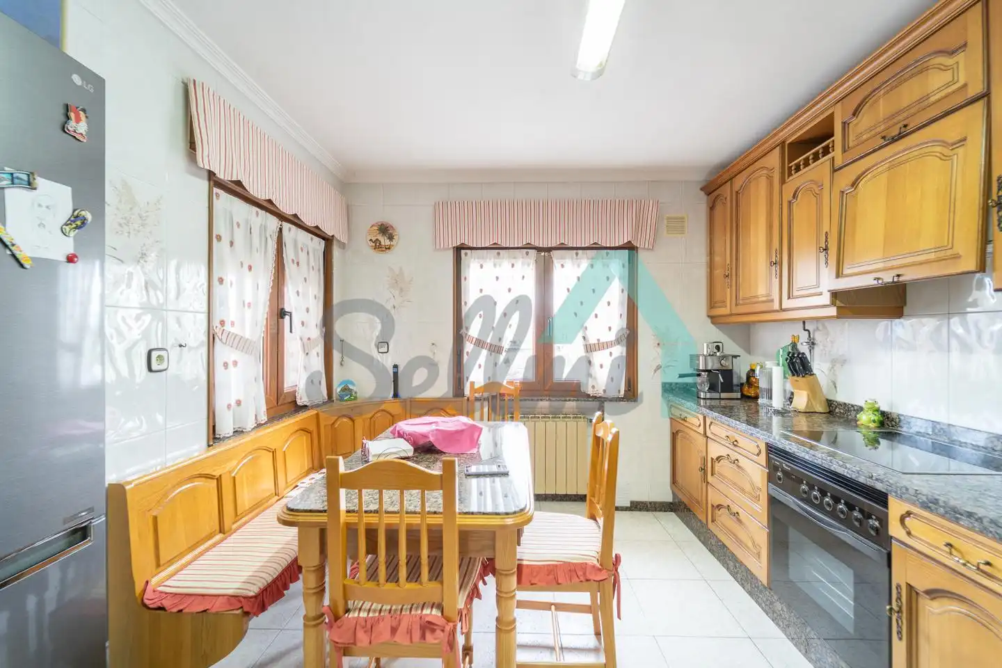 Houses for sale in Camíno De Castañéu, Viella - Granda - Meres