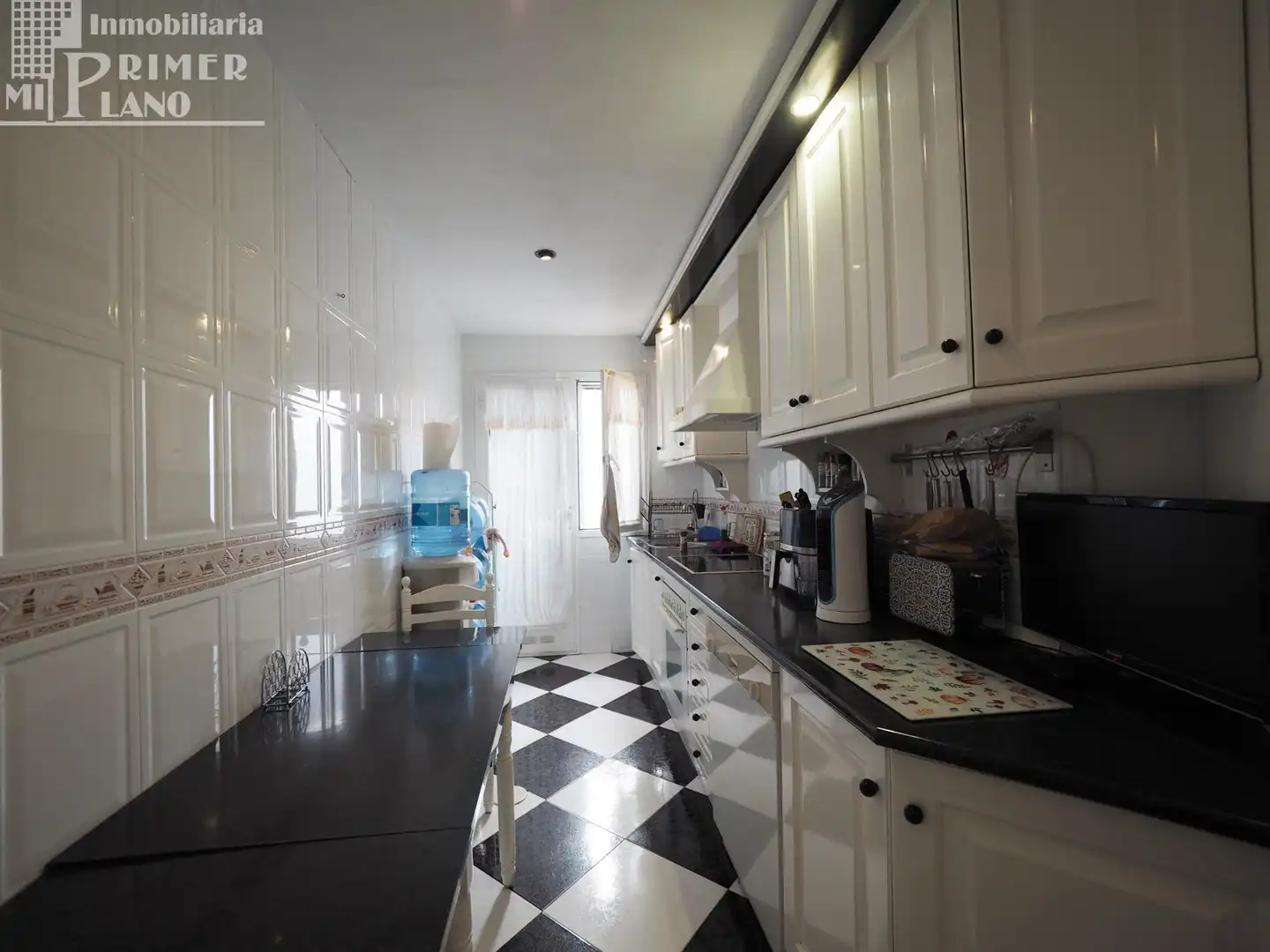 Cocina de Ático en venta en Tomelloso con Calefacción, Terraza y Trastero