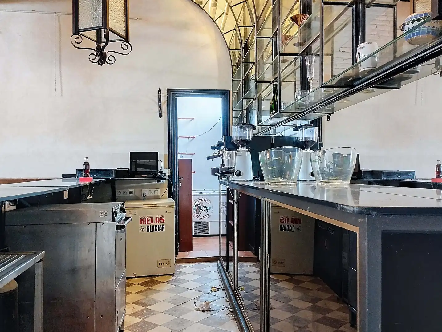 Kitchen of Buildings for sale in Vélez-Málaga