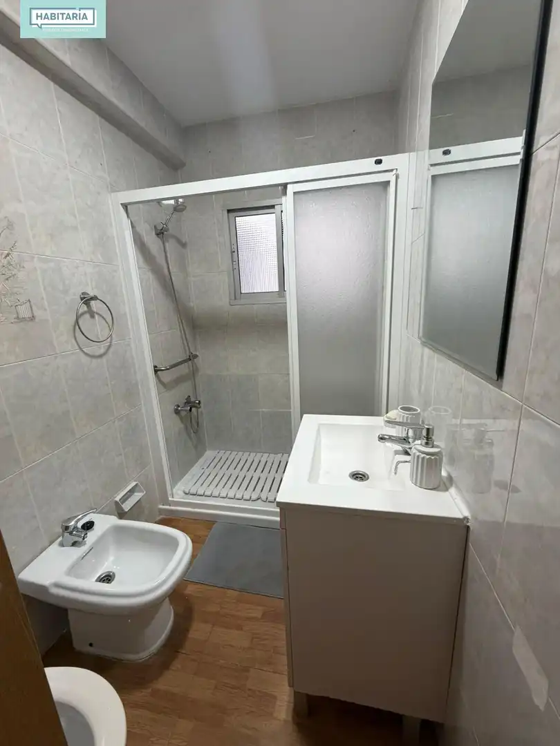 Bathroom of Flat for rent in Málaga
