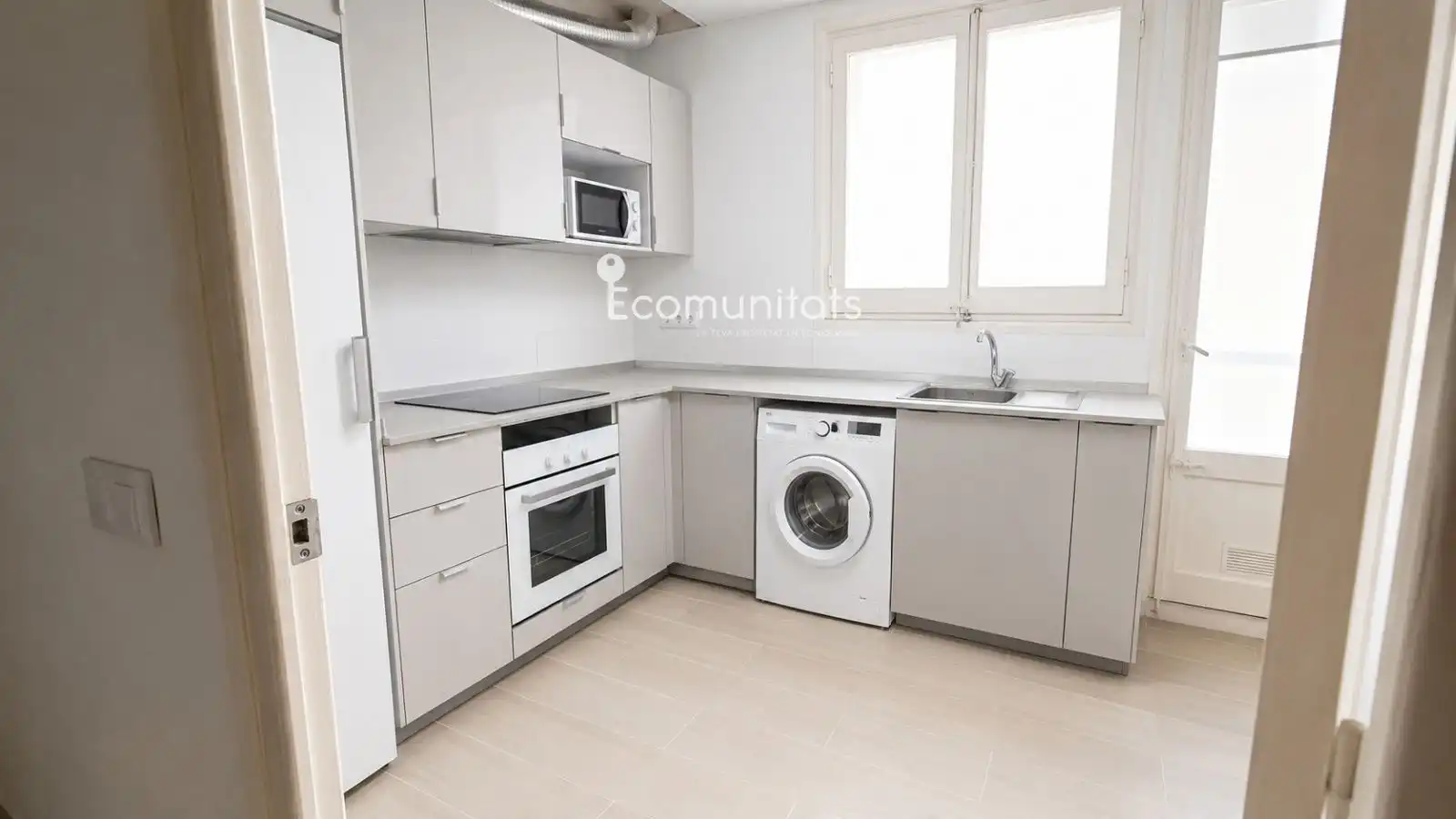 Kitchen of Flat for rent in Tortosa  with Air Conditioner and Furnished