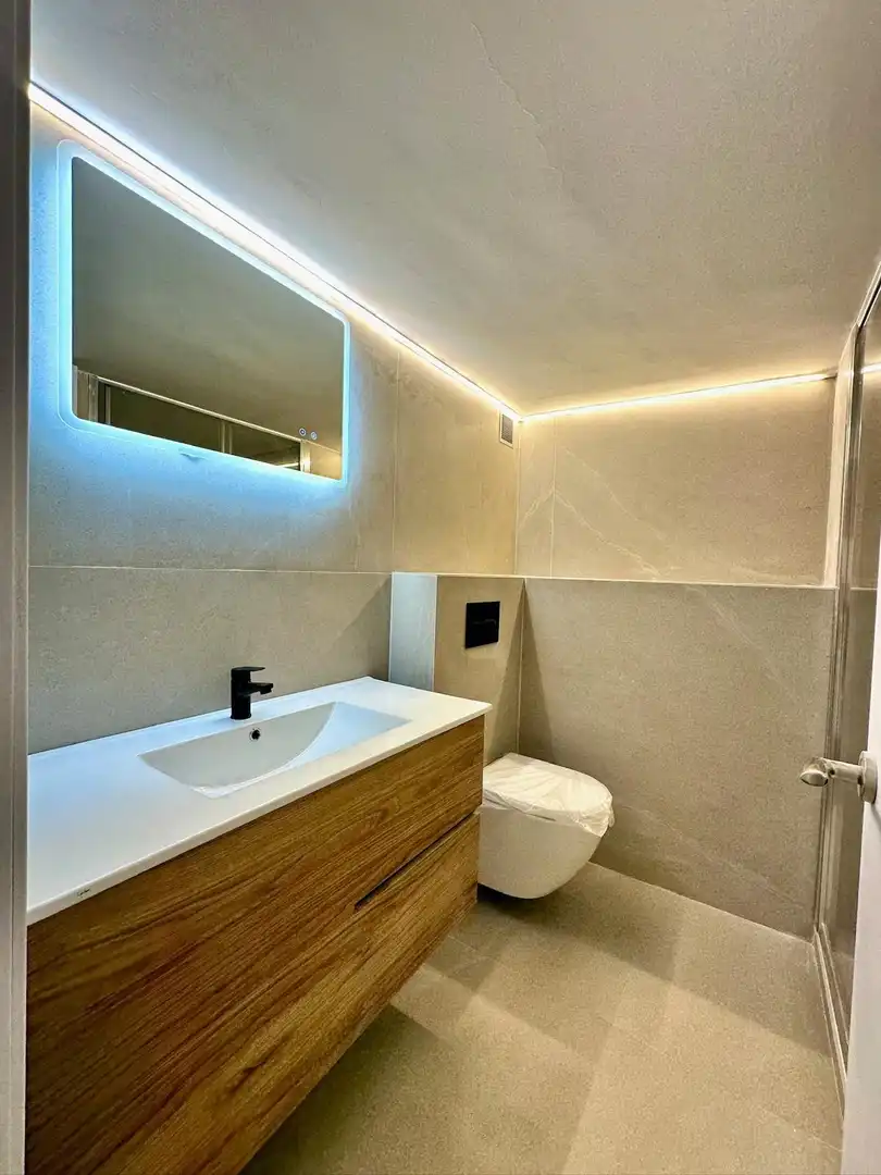 Bany de Loft en venda en Montgat amb Aire condicionat i Moblat