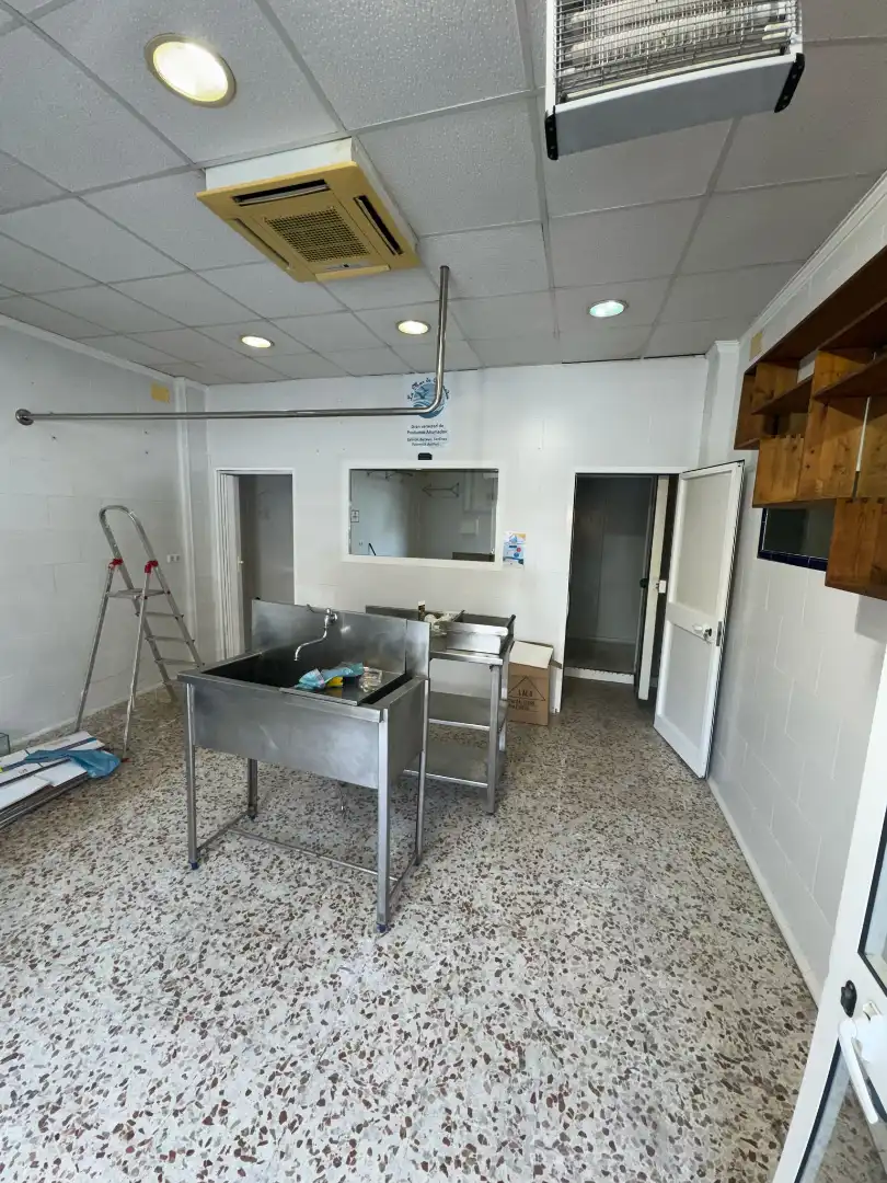 Gewerbefläche zum Verkauf in Calle Camino de Albadalejo 28, imagen 9