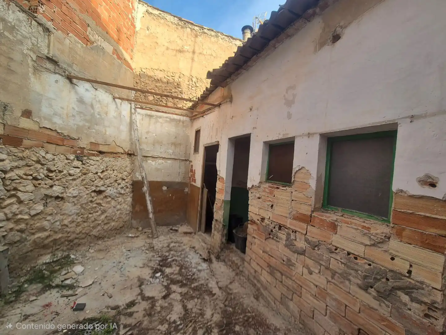 Detached homes for sale in El Rabal