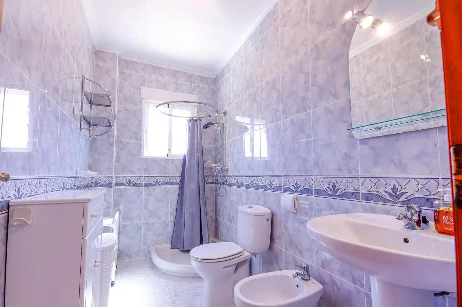 Detached homes for rent in Polígono Filipinas Oeste, Villamartín - Las Filipinas