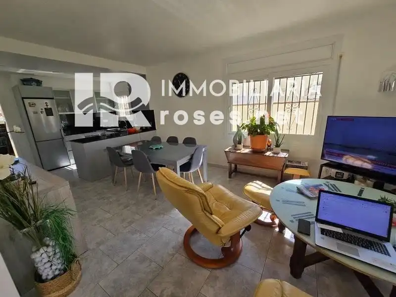Casa con piscina en venta en Pení, imagen 5