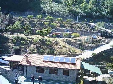Casa rústica amb piscina en venda a Guisando