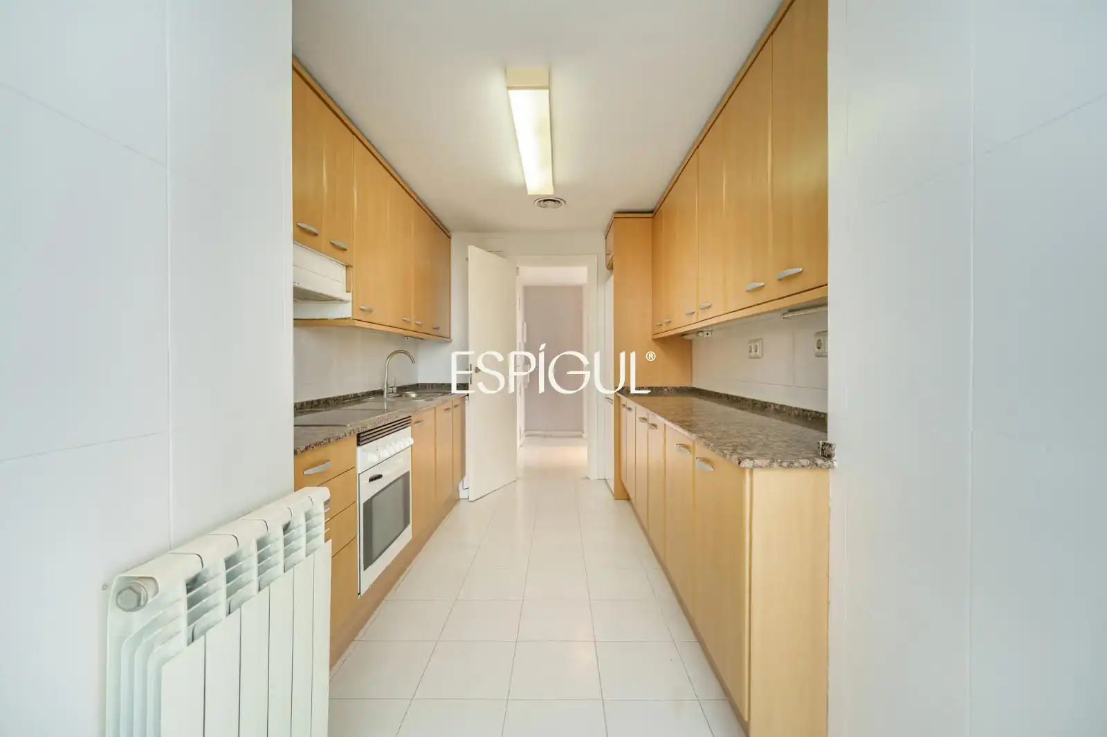 Cocina de Piso en venta en Barcelona con Aire acondicionado, Calefacción y Terraza