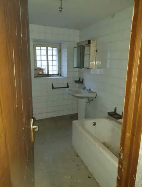Detached homes for sale in ESTEBAN MARTÍN SICILIA, Pampliega