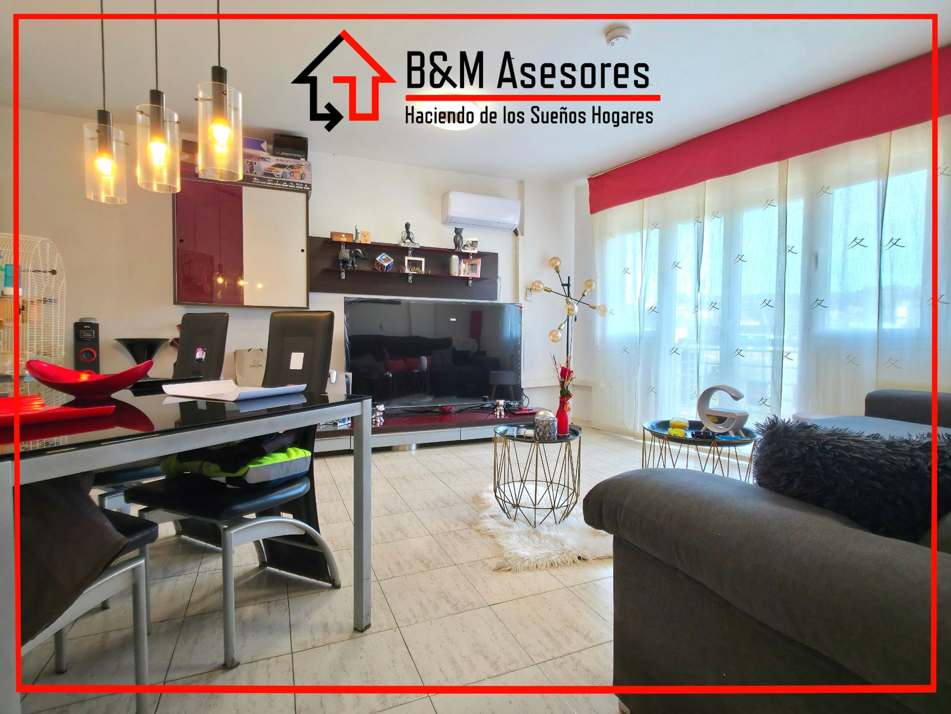 Wohnzimmer von Wohnung zum Verkauf in Sant Andreu de la Barca mit Klimaanlage, Heizung und Terrasse