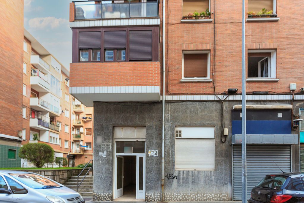 Vista exterior de Local en venta en Barakaldo 