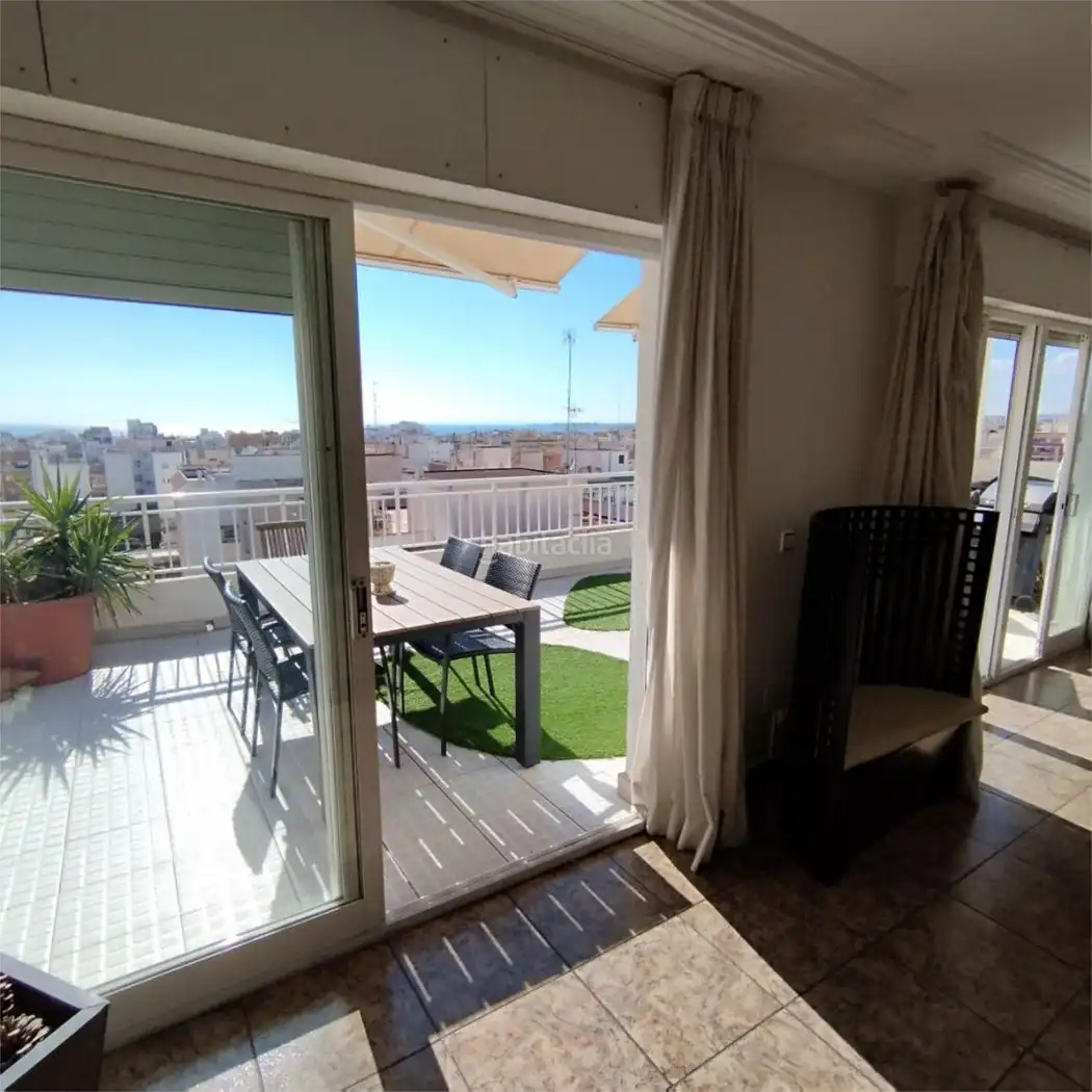 Penthouse with pool for sale in Calle Maria Parodi 118, imagen 3