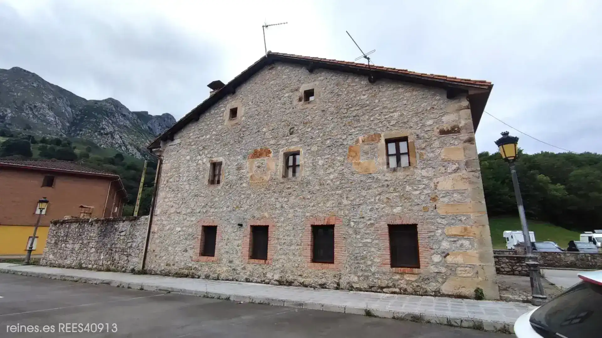 Exterior view of Duplexes for sale in Cabrales  with Heating, Terrace and Furnished