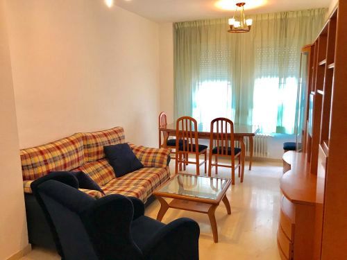 Sala de estar de Piso de alquiler en  Granada Capital con Calefacción, Terraza y Amueblado