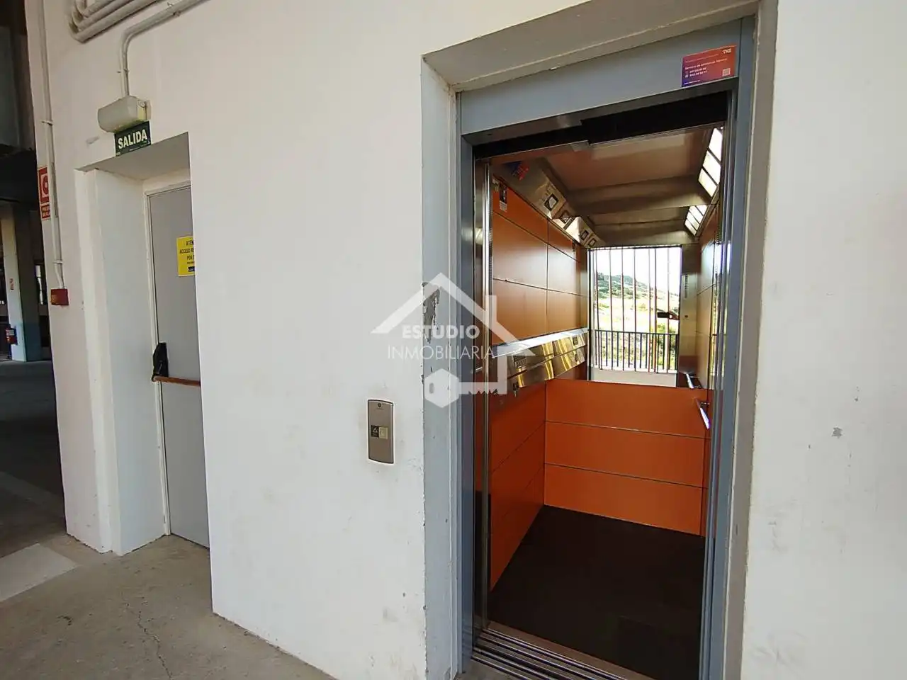 Parcheggio con ascensore in vendita a Calle mirador sierra De Codés, imagen 7