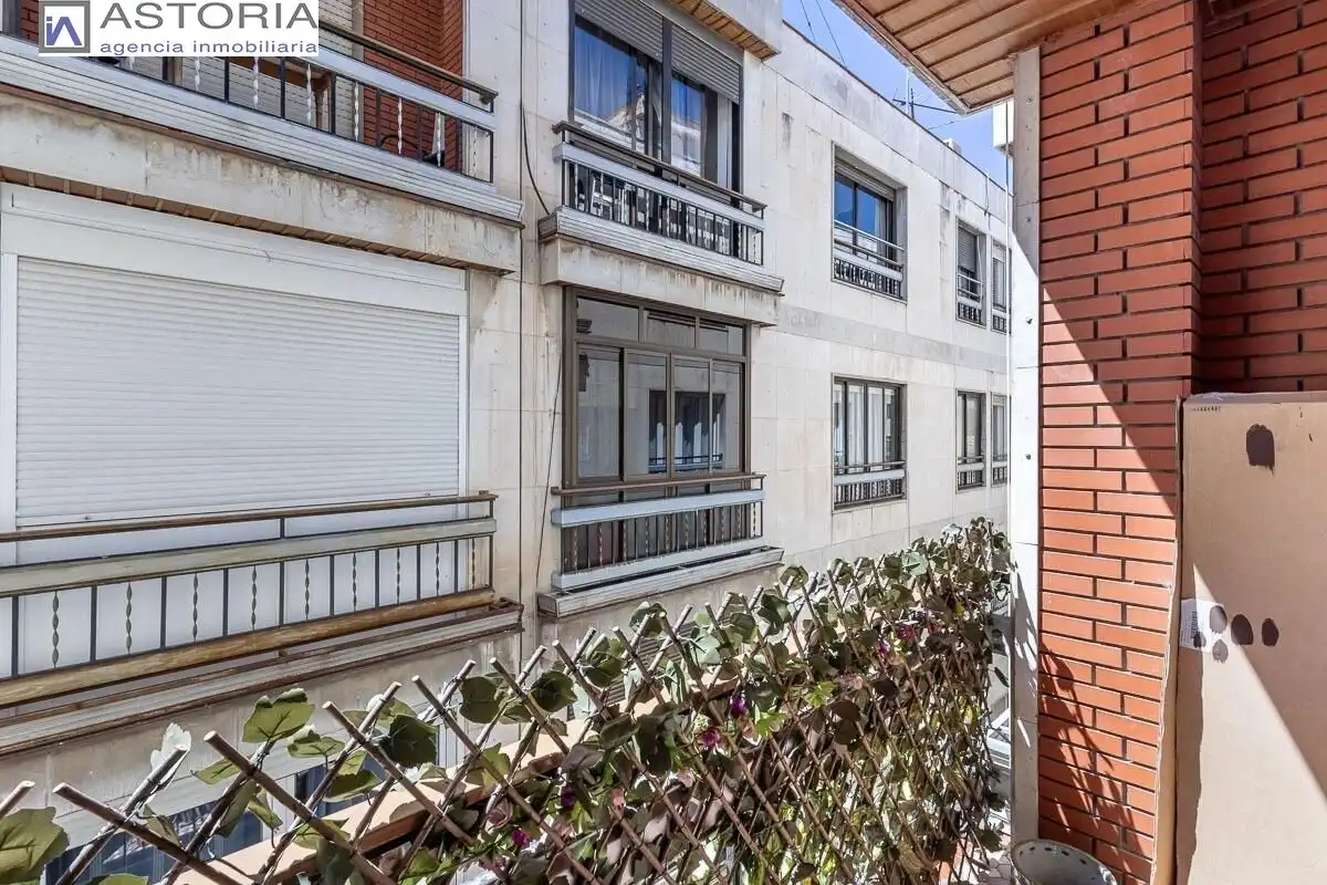 Flat with terrace for sale in Pasaje Conde Alcalá 2, imagen 7