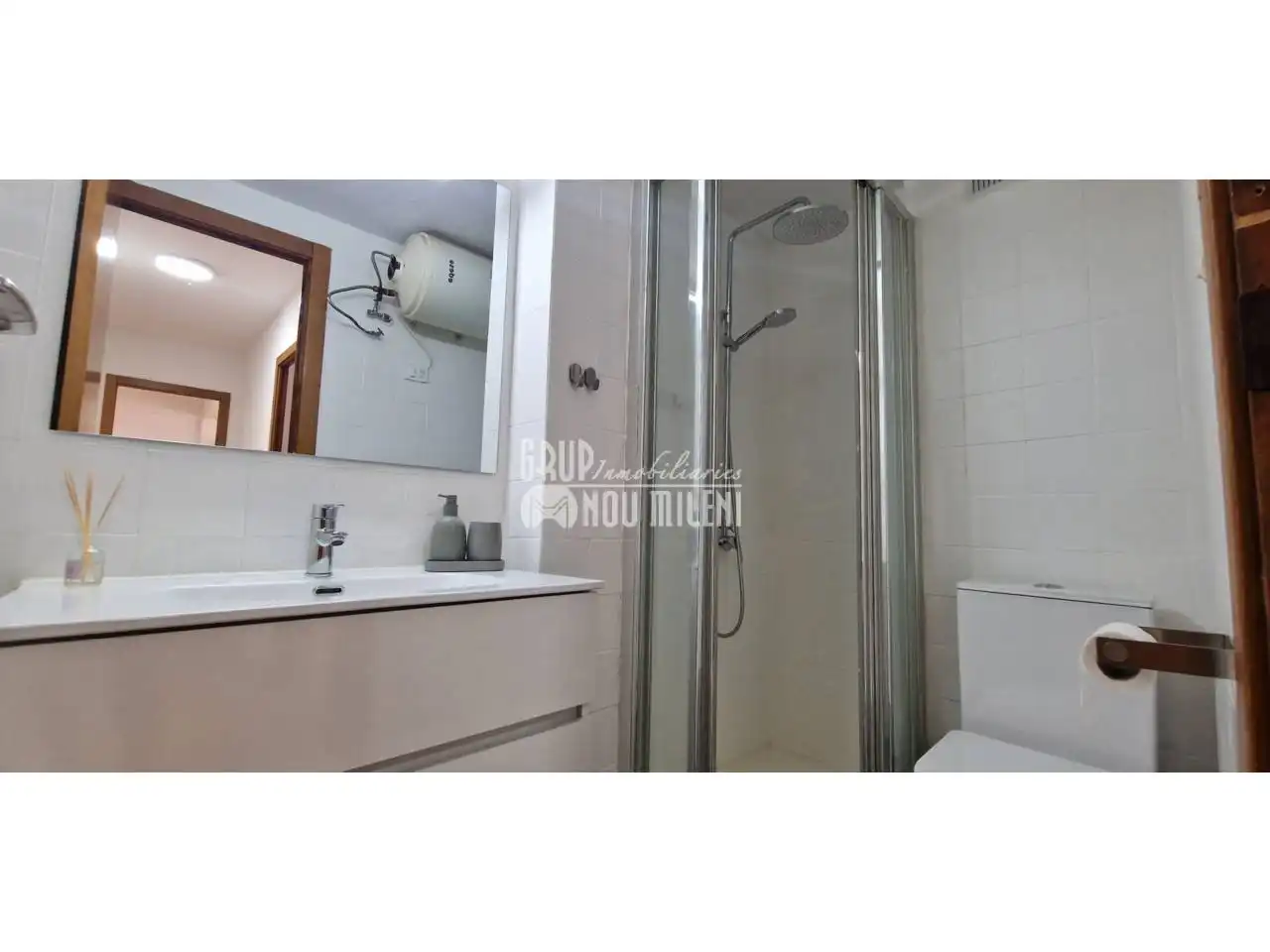 Bathroom of Flat for sale in Sueca  with Furnished and Community pool