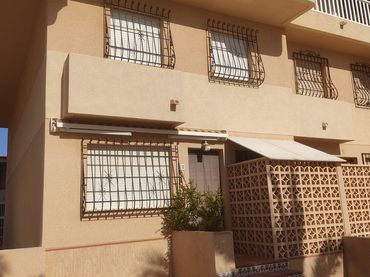 Xalet amb piscina de lloguer a Entremares