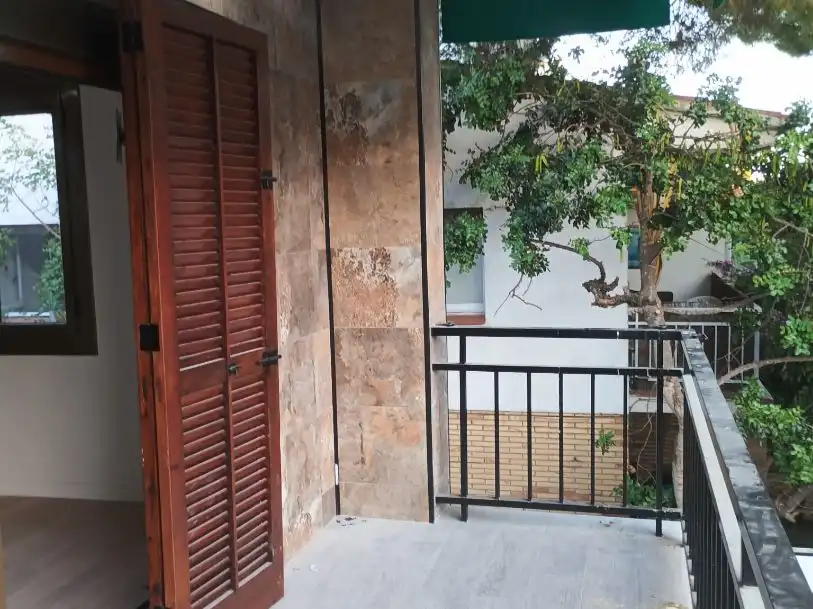 Casa a schiera con piscina in vendita a AVINGUDA GENERALITAT 70, imagen 4