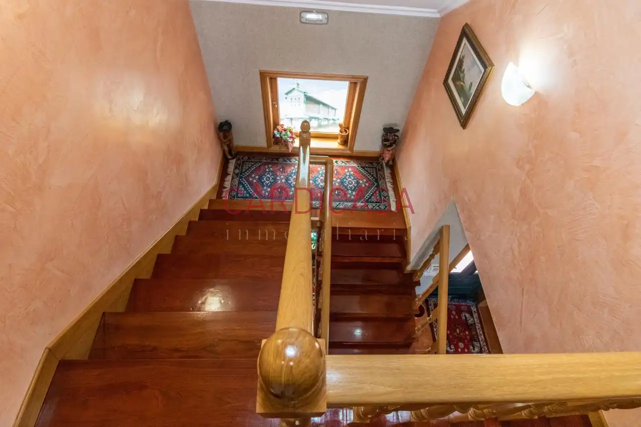 Casa o chalet en venta en Vigo  con Calefacción, Jardín privado y Parquet