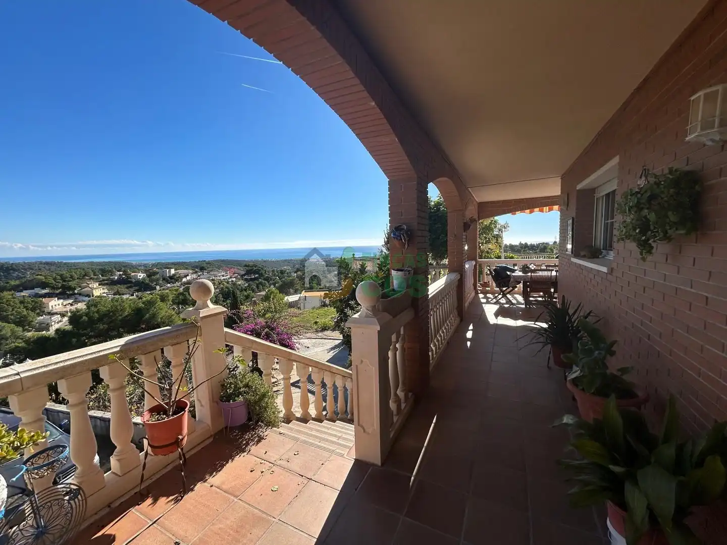 Vista exterior de Casa o chalet en venta en Cunit con Calefacción, Jardín privado y Terraza