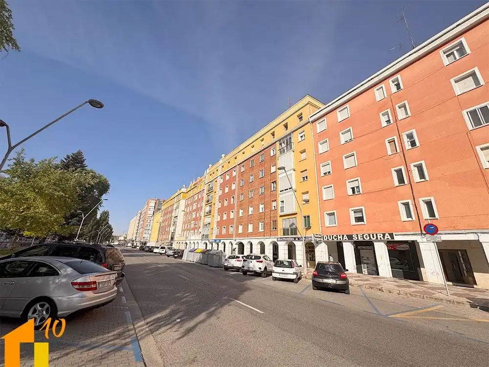 Pis amb ascensor en venda a Avenida REYES CATOLICOS, imagen 20