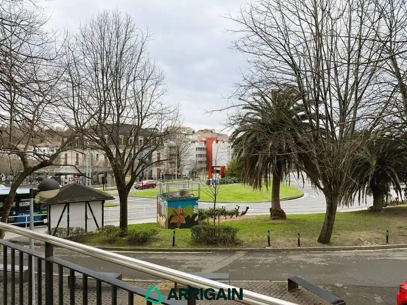 Vista exterior de Piso en venta en Donostia - San Sebastián 