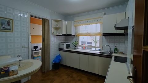Foto 3 de Piso de alquiler en Rúa Da Coruña, Plaza Industria, Vigo