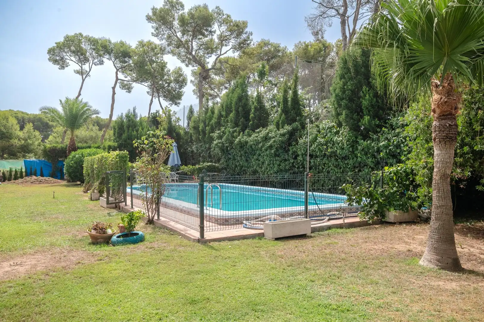 Piscina de Casa o xalet en venda en Castellón de la Plana / Castelló de la Plana amb Calefacció, Jardí privat i Terrassa
