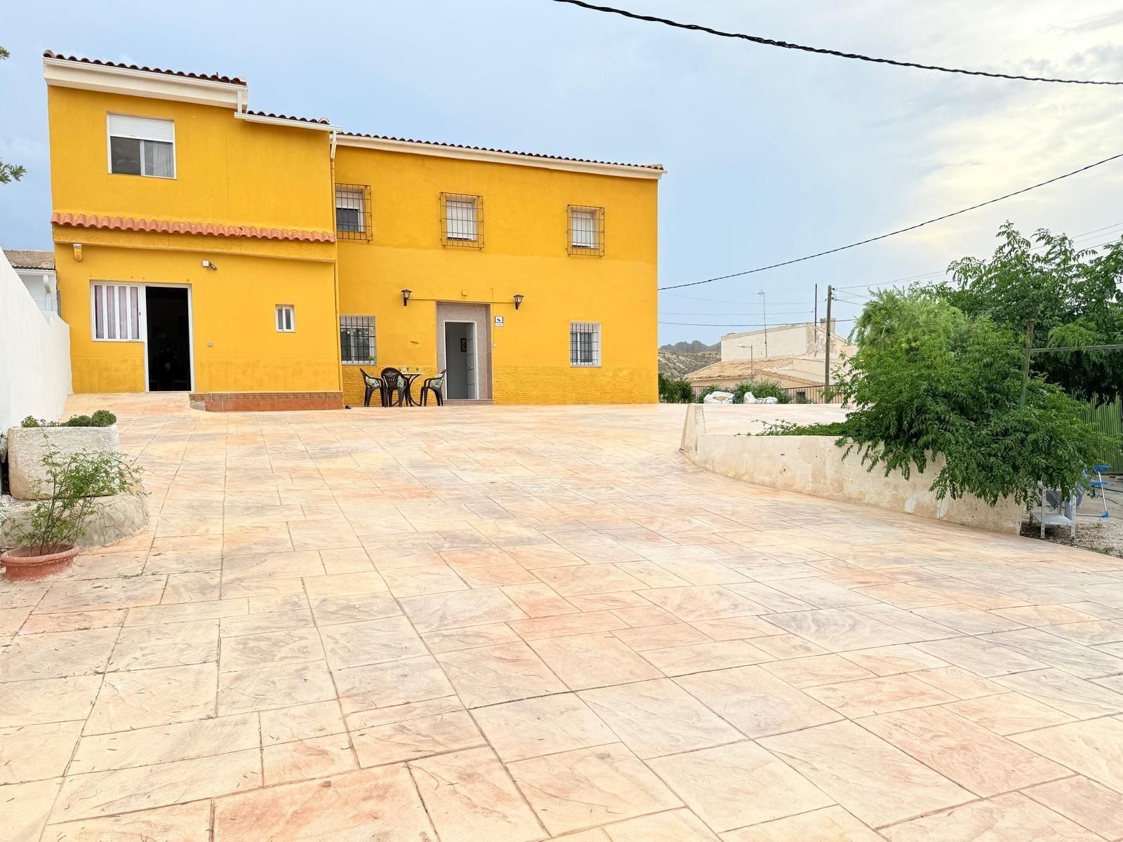 Vista exterior de Finca rústica en venda en Molina de Segura amb Jardí privat