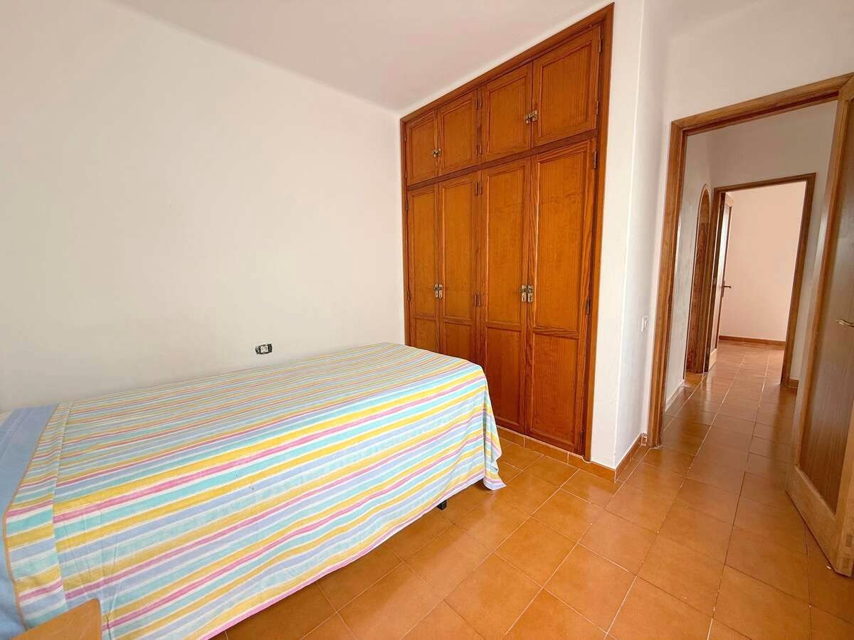 Bedroom of Flat for sale in Arrecife  with Terrace and Furnished