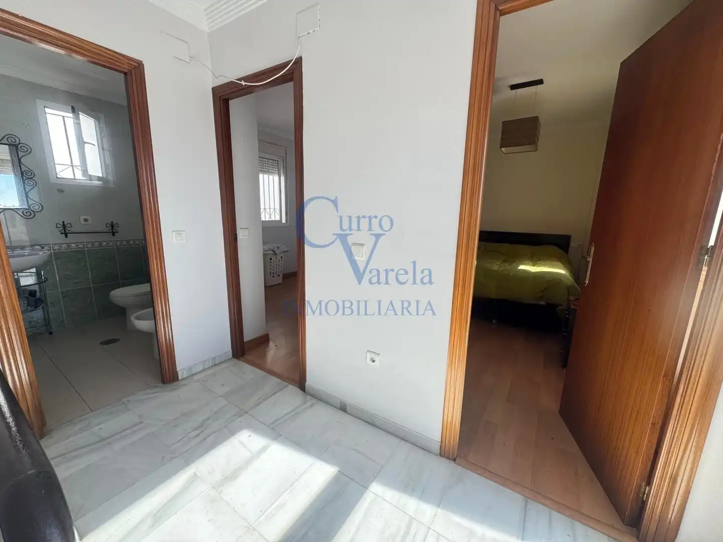 Habitación de Dúplex en venta en Dos Hermanas con Terraza y Trastero