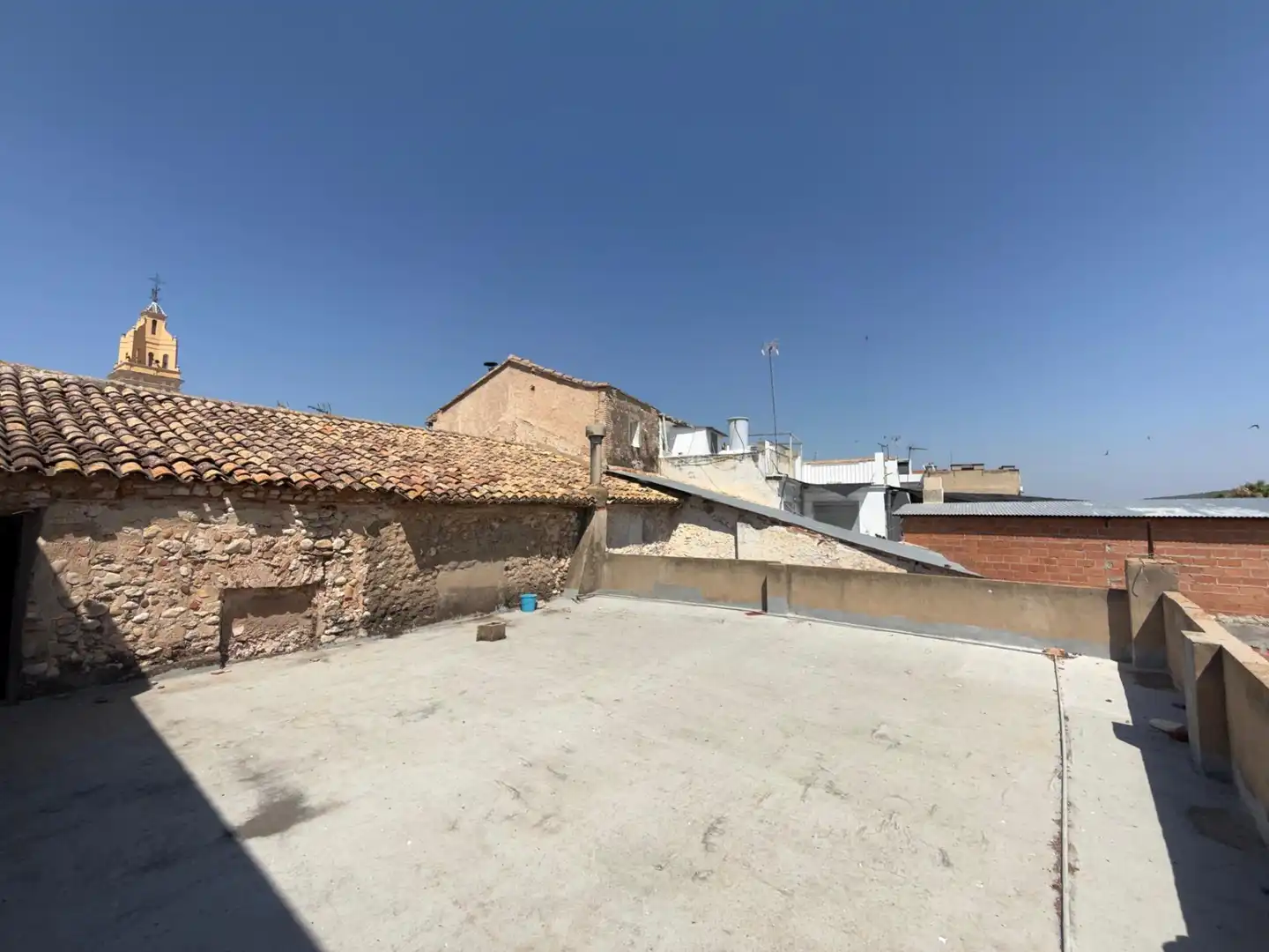 Vista exterior de Casa o xalet en venda en Alfarb amb Terrassa, Traster i Balcó