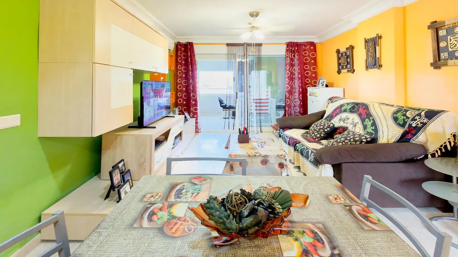 Sala de estar de Piso en venta en Villajoyosa / La Vila Joiosa con Trastero y Piscina comunitaria