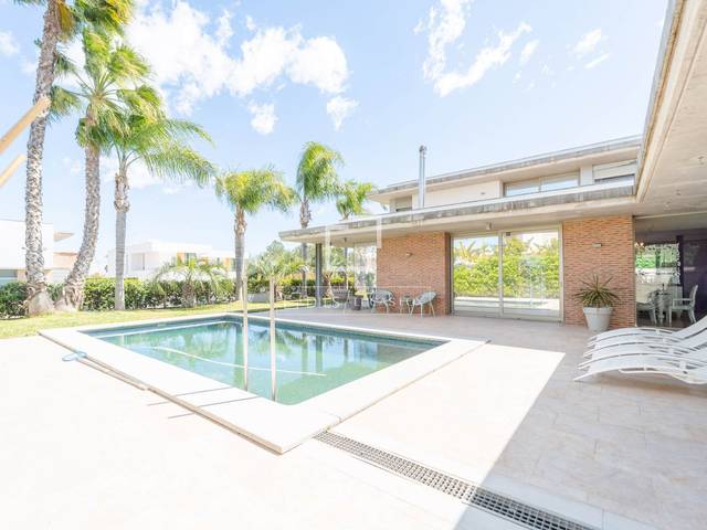 Casa-chalet en Venta en Torre en Conill - Cumbres de San Antonio