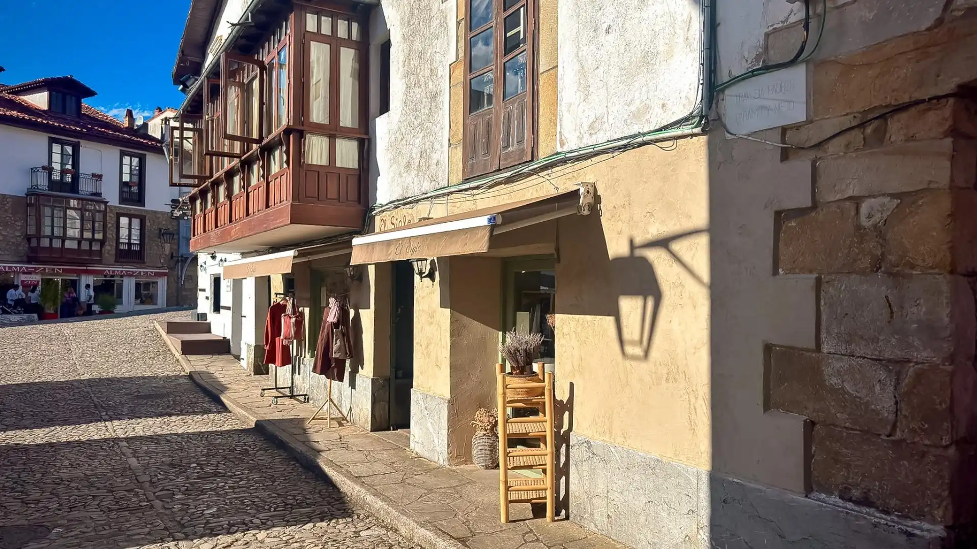 Local comercial en venta en Plaza CONSTITUCION (DE LA) 11, imagen 2