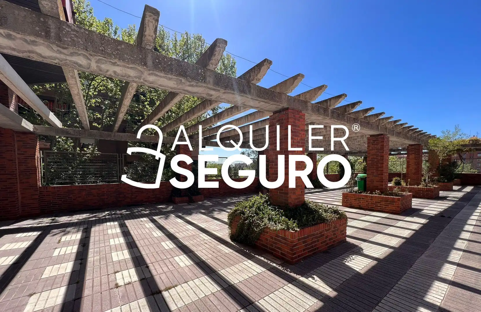 Pis de lloguer en Tres Cantos amb Calefacció, Terrassa i Piscina