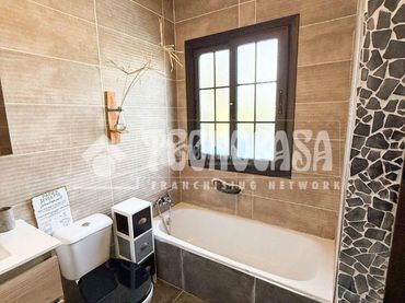 Casa con piscina in vendita a Lajares