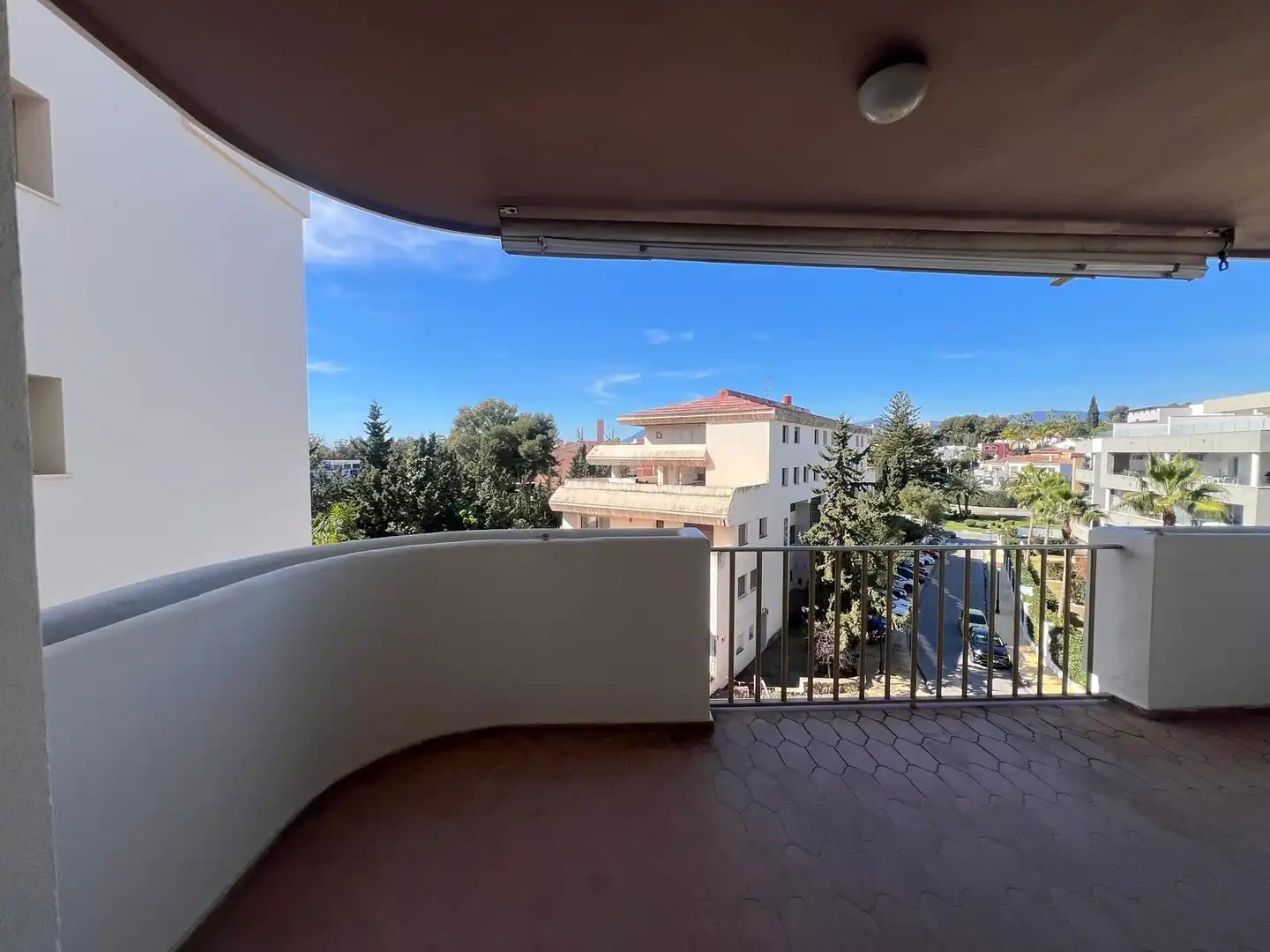 Balcony of Flat for rent in Nueva Andalucía