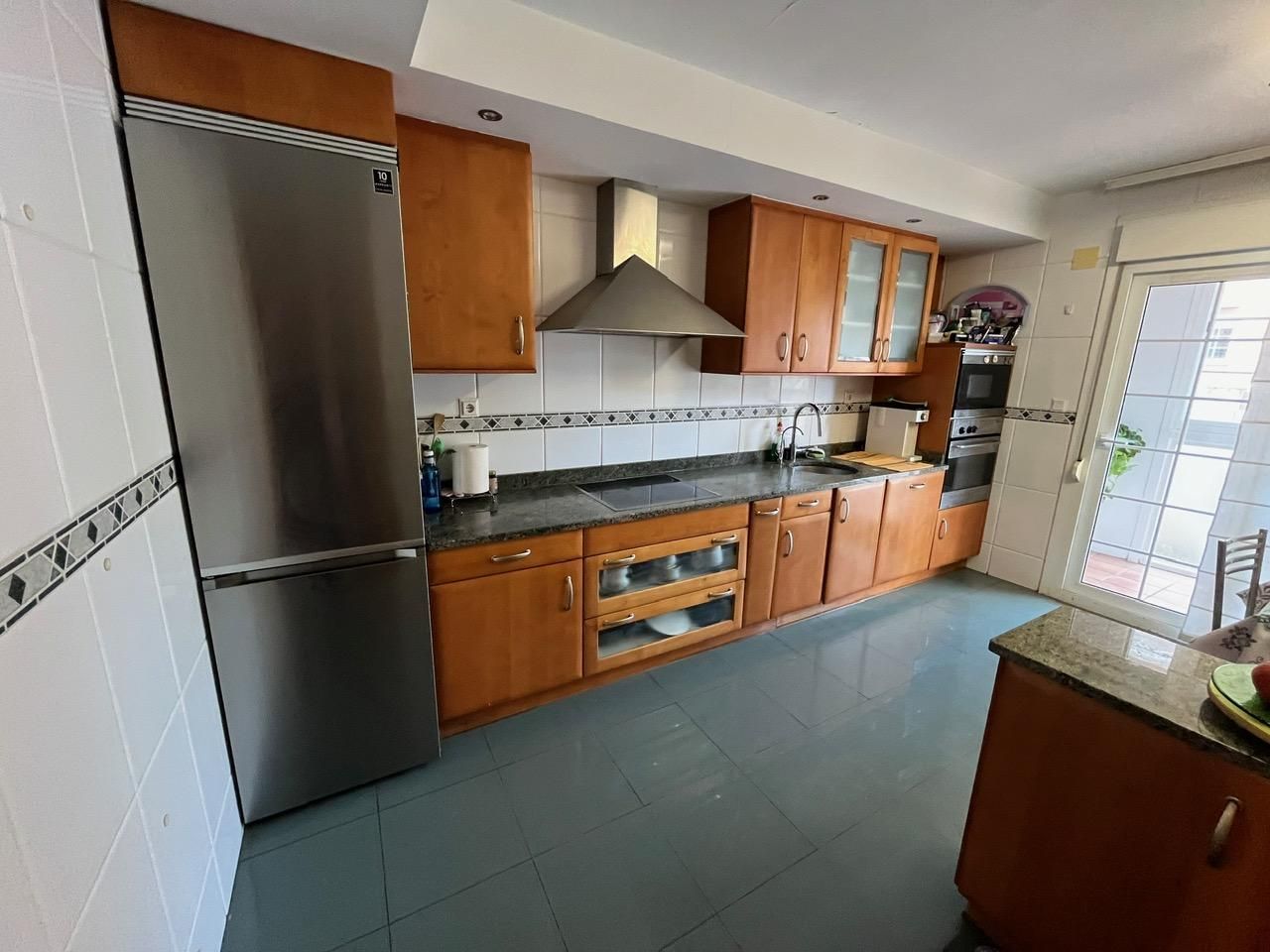 Cocina de Casa adosada en venta en  Zaragoza Capital con Aire acondicionado, Calefacción y Jardín privado