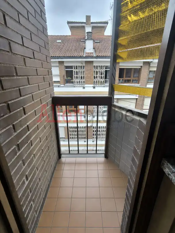 Terrassa de Apartament en venda en Oviedo 
