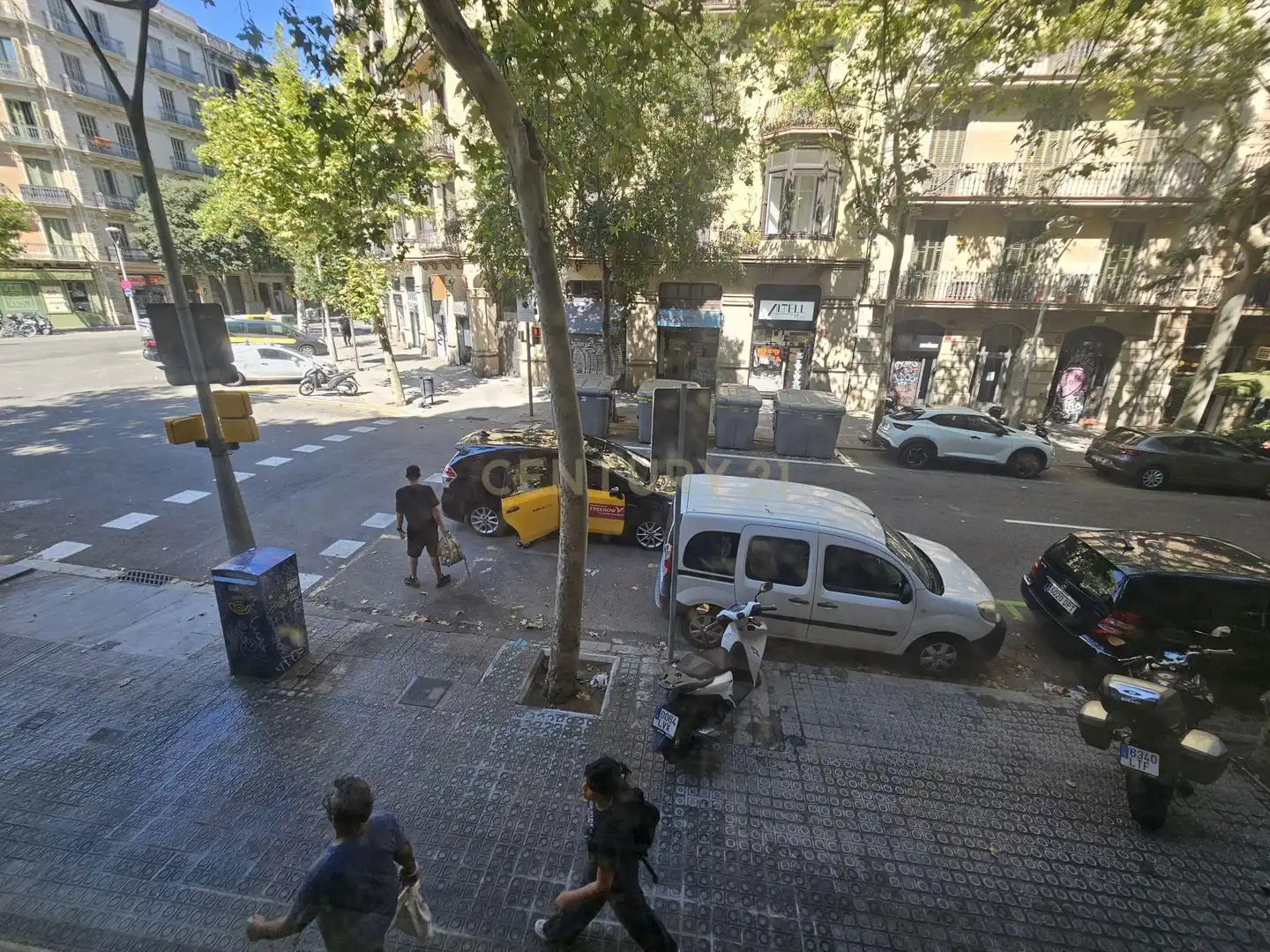 Vista exterior de Local en venta en Barcelona con Aire acondicionado