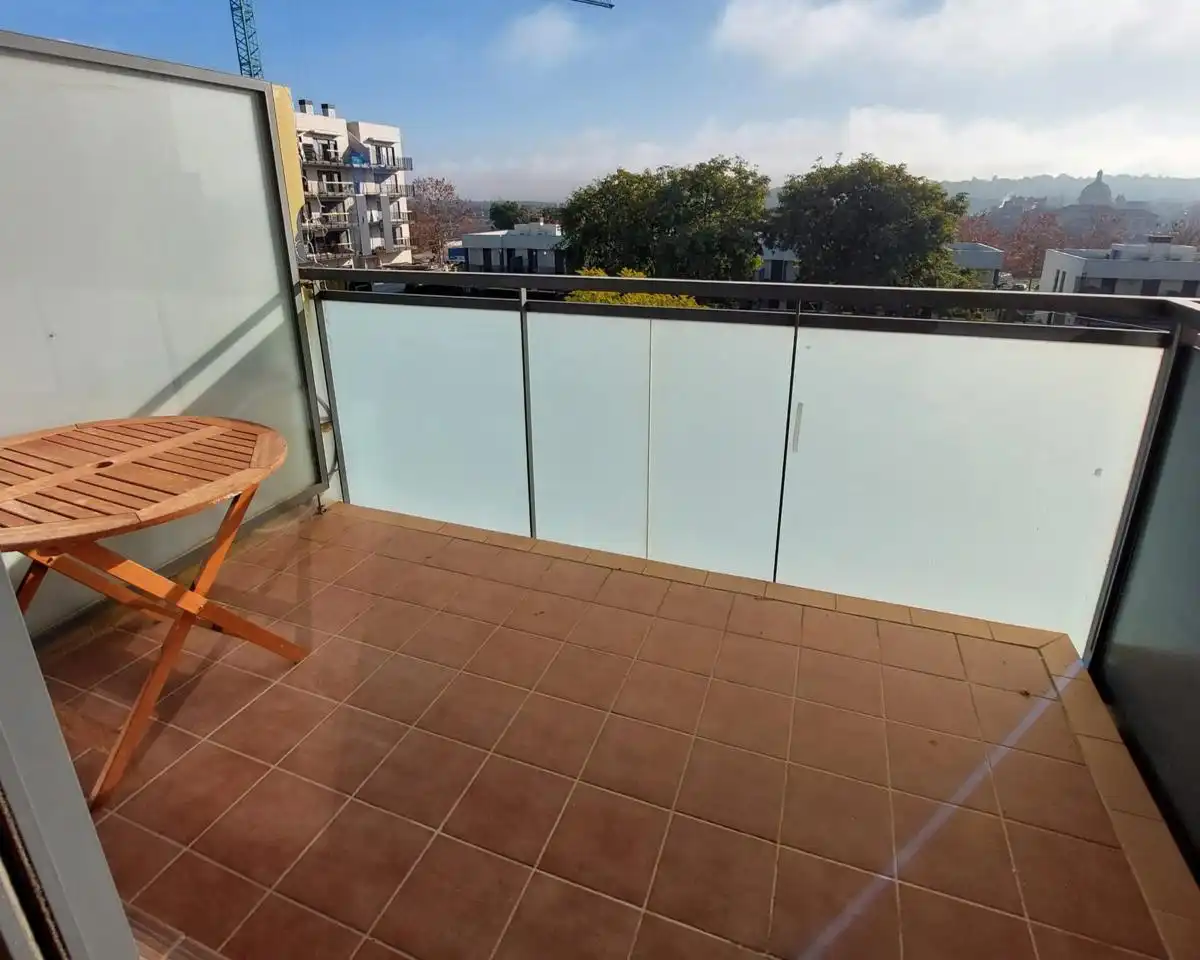 Terraza de Piso en venta en Vilafranca del Penedès con Calefacción, Parquet y Terraza