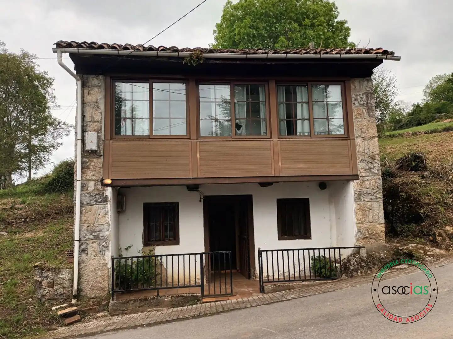 Vista exterior de Casa o chalet en venta en Piloña con Terraza