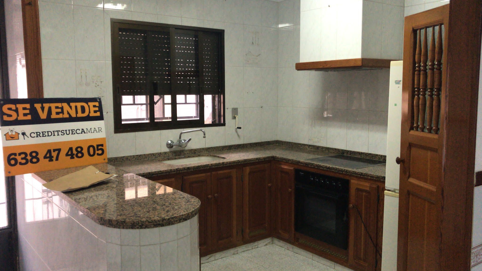 Cuina de Casa o xalet en venda en Fortaleny amb Terrassa