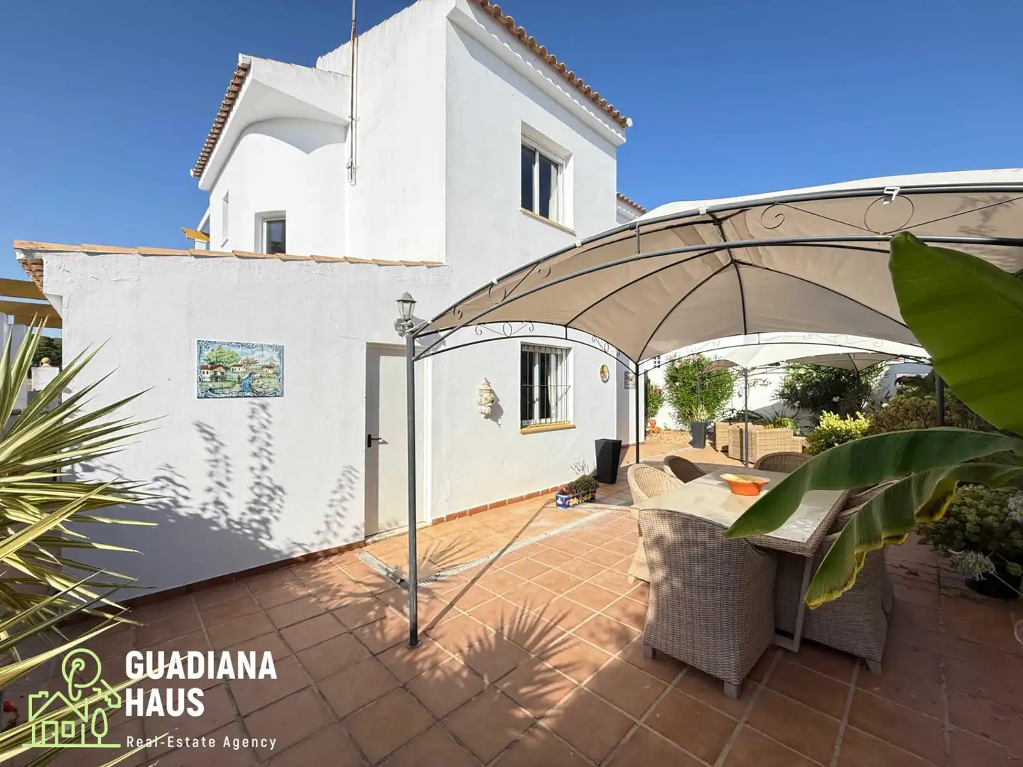 Vista exterior de Casa o chalet en venta en Villablanca con Terraza, Trastero y Piscina comunitaria