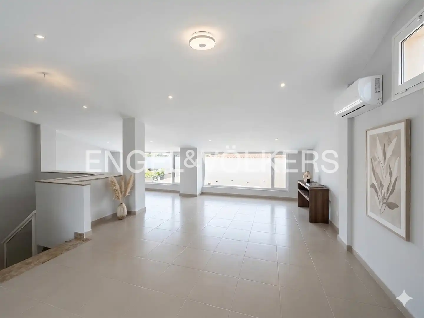 Vista exterior de Casa adosada en venta en Vilanova i la Geltrú con Aire acondicionado, Calefacción y Parquet